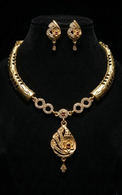Royal Traditional Gold Necklace Set for Women