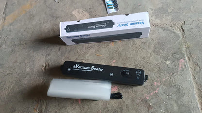 Vacuum Sealer Machine with 10 Bags, Automatic Hands-Free, Smart Food Preservation (1 Set)